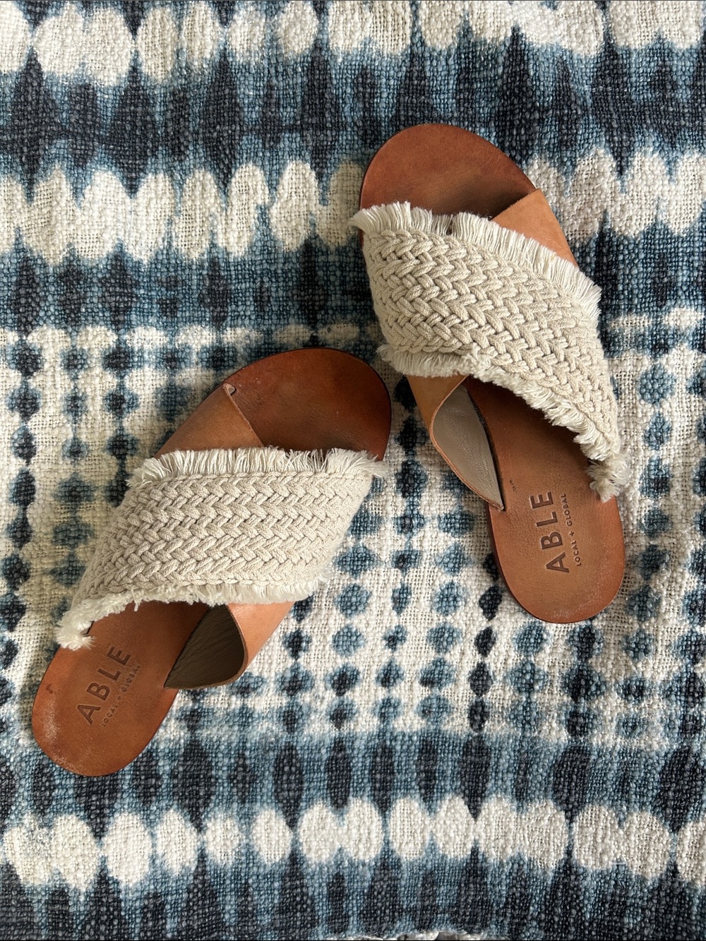 Able Sandals - Size 7